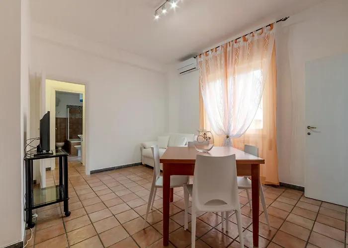 Guesthost - San Giovanni In Laterano Cozy And Quiet Flat * Roma